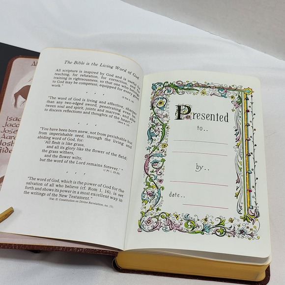 Pair of The New American Bibles: Saint Joseph Edition and 2001 American Standard - Picture 11 of 16